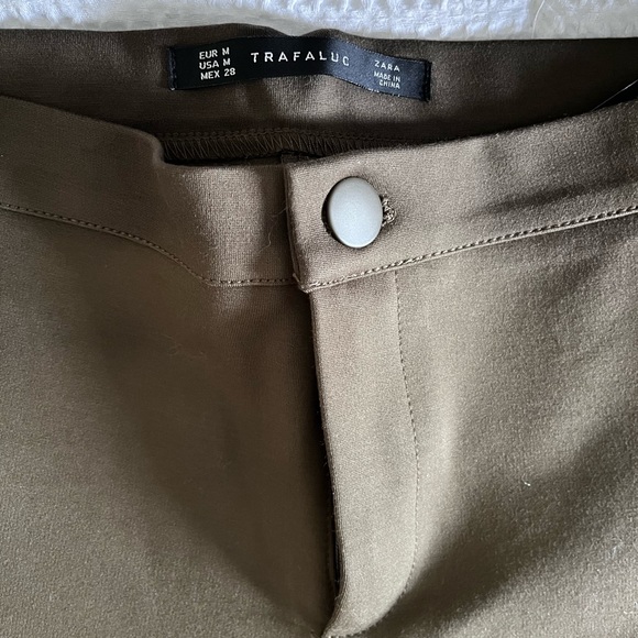 Pants - Picture 2 of 4